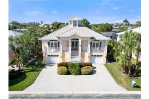 27130 Flamingo Dr, Bonita Springs