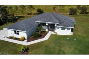 18950 Bridge Wood Court, Alva, FL 33920 Sold 06/12/25
