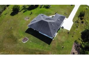 18950 Bridge Wood Court, Alva, FL 33920 Sold 06/12/25