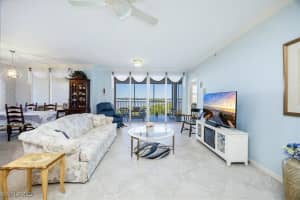269 Vintage Bay Drive, Marco Island, FL 34145 Sold 06/13/25