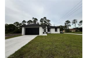 3113 Sunshine Blvd N, Lehigh Acres