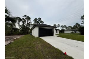 3113 Sunshine Boulevard, Lehigh Acres, FL 33971 - MLS#224091467