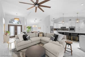 8139 Las Palmas Way, Naples, FL 34109 - MLS#224091471