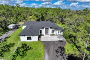 219 33rd Avenue, Naples, FL 34120 - MLS#224091564