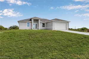 116 Pixie Avenue, Labelle, FL 33935 Sold 02/04/25