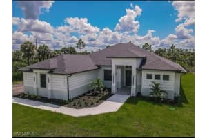 2742 36th Ave SE, Naples, FL 34117 Sold 01/03/25