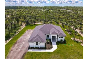 2742 36th Ave SE, Naples, FL 34117 Sold 01/03/25