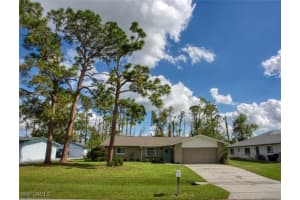 8814 Fordham Street, Fort Myers, FL 33907 Sold 01/28/25