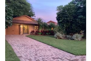 147 Pebble Beach Circle, Naples, FL 34113 Sold 07/16/25