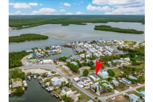 340 Pear Tree Avenue, Goodland, FL 34140 - MLS#224091739