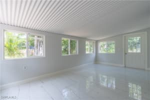 215 Delray Avenue, Fort Myers, FL 33905 Sold 02/10/25