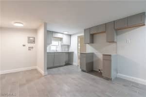 215 Delray Avenue, Fort Myers, FL 33905 Sold 02/10/25