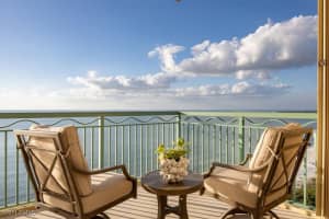 940 Cape Marco Drive, Marco Island, FL 34145 Sold 06/30/25