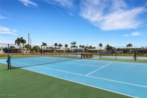 11280 Dogwood Lane, Fort Myers Beach, FL 33931 Sold 04/14/25