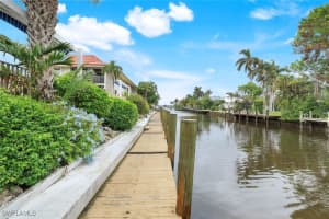 1200 CHERRYSTONE Court, Naples, FL 34102 - MLS#224091962