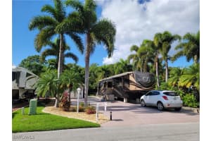 5760 Cypresswoods Resort Drive, Fort Myers, FL 33905 Sold 09/15/25
