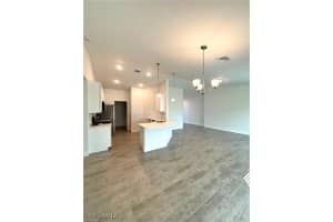 2811 20 Street, Lehigh Acres, FL 33976 - MLS#224092116