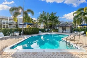1517 Oyster Catcher Point, Naples, FL 34105 Sold 08/22/25