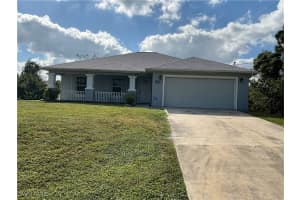 2917 43rd St W, Lehigh Acres