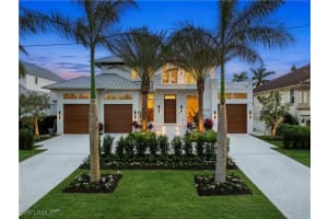 590 14th Avenue, Naples, FL 34102 Sold 02/28/25