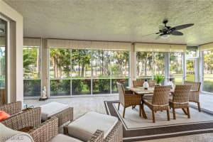760 Waterford Dr 104, Naples