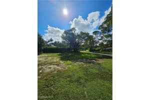 531 Spring Line Drive, Naples, FL 34102 Sold 04/21/25