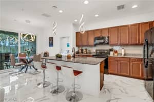 6965 Avalon Cir 1605, Naples