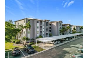 16615 Lake Circle Drive, Fort Myers, FL 33908 - MLS#224092592