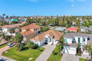 515 93rd Avenue, Naples, FL 34108 Sold 01/03/25