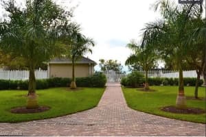 449 Leawood Circle, Naples, FL 34104 Sold 02/05/25