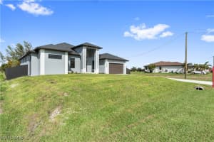4509 33rd Lane, Cape Coral, FL 33993 - MLS#224092629