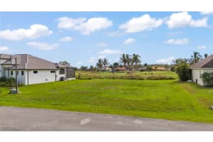 18012 Greenwood Drive, Naples, FL 34114 - MLS#224092654