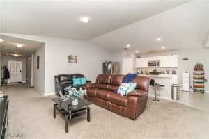 2323 35th Lane, Cape Coral, FL 33909 - MLS#224092658