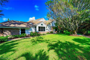 571 Park Shore Drive, Naples, FL 34103 Sold 02/04/25