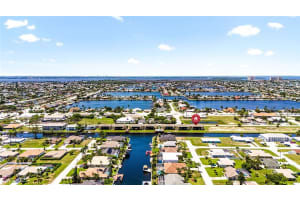 521 47th Terrace, Cape Coral, FL 33914 Sold 03/26/25