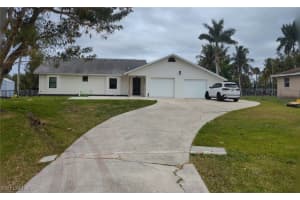 137 Meta St, Fort Myers