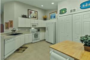 10128 Colonial Country Club Boulevard, Fort Myers, FL 33913 Sold 04/30/25