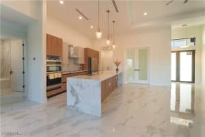 2025 9th Terrace, Cape Coral, FL 33993 Sold 01/21/25