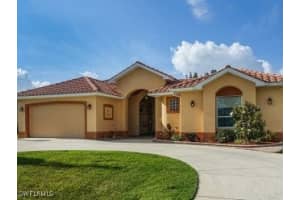 622 20th Street, Cape Coral, FL 33990 - MLS#224093055