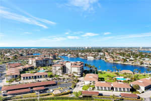 657 Seaview Court, Marco Island, FL 34145 Sold 03/03/25