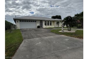 814 Victoria Drive, Cape Coral, FL 33904 Sold 05/13/25