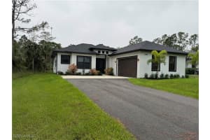 2844 37th Ave Ne, Naples
