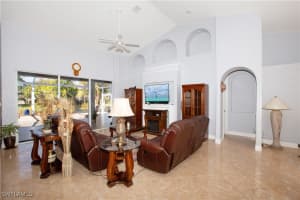 219 Gleason Parkway, Cape Coral, FL 33914 - MLS#224093157