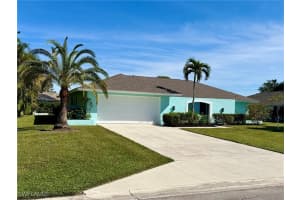 233 Pinehurst Circle, Naples, FL 34113 Sold 07/07/25