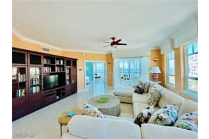 265 Barefoot Beach Boulevard, Bonita Springs, FL 34134 - MLS#224093229