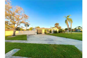 1960 Key Court, North Fort Myers, FL 33903 Sold 05/09/25