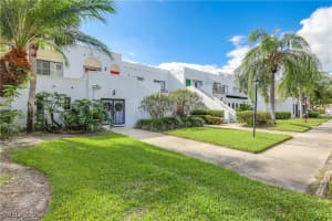 3308 Europa Dr 30, Naples