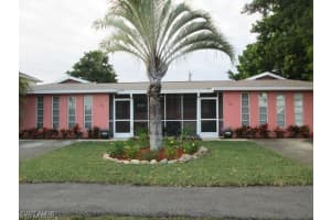 602 111th Ave N, Naples