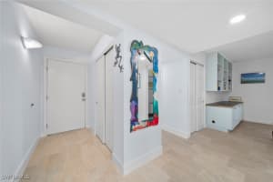 200 Periwinkle Way, Sanibel, FL 33957 - MLS#224093466