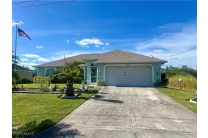 552 Silver Avenue, Lehigh Acres, FL 33974 Sold 01/16/25